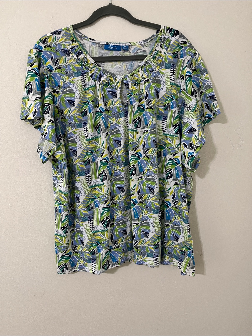 FRESH 3X Blue, Green and White Short Sleeve Top